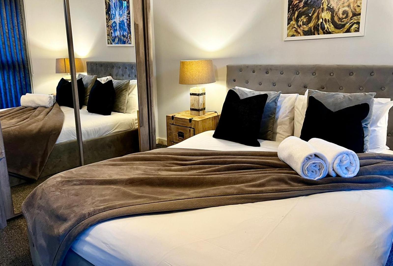Apartment Last-minute Secure L Reserve Now L Sleeps Up To 3 L 262 Bradford Street , L Cozy Centre L Jvt Short Lets Birmingham